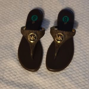 Michael kors size 8 sandals